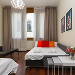 Yourbanflat Santa Giustina Apt - Solo Affitti Brevi