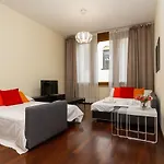 Yourbanflat Santa Giustina Apt - Solo Affitti Brevi